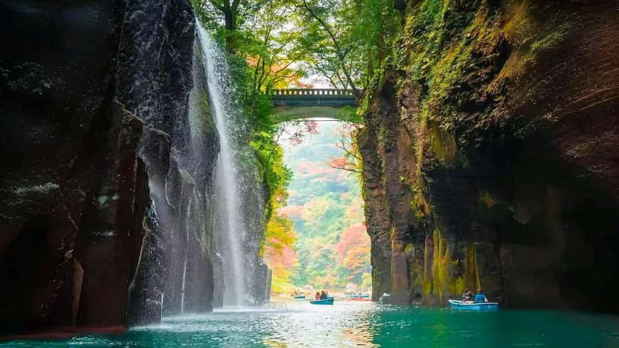 Fukuoka: Takachiho Gorge & Scenic Railway One Day Tour - Amano Yasugawara shrine and the stone-stacking wish tower