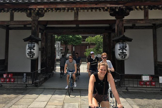 Full Day Biking Tour Exploring the Best of Kyoto - The Imperial Palace Area Ride: Moving Through Kyoto’s Power Map