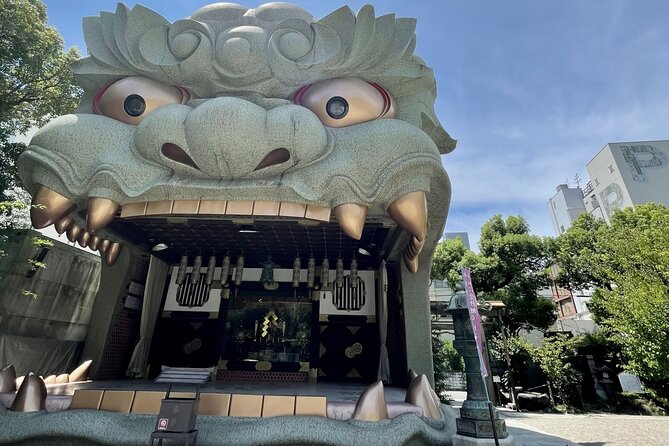 Full Day Guided Tour in Osaka by Van - Namba Yasaka Shrine: fast, meaningful, and good for a photo pause
