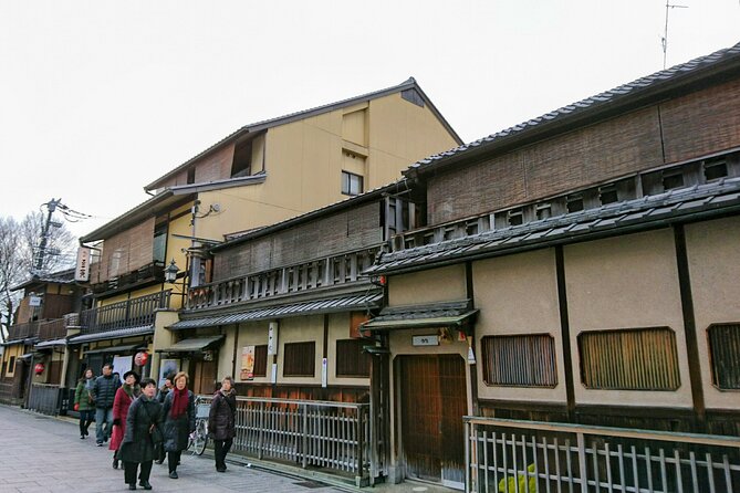 Full Day Guided Tour to Kyoto and Nara from Osaka by Van - How the day flows: timing, walking, and the van as a tool
