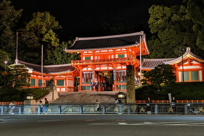 Gion Night Walking Tour - Geisha spotting is the main hook, but the real value is what you learn