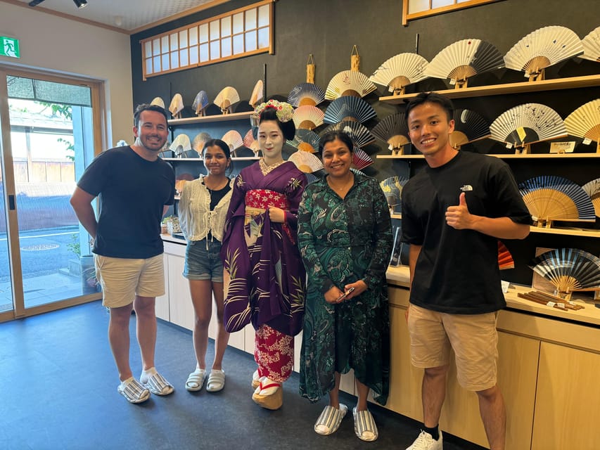 Gion Walking Tour, Geisha Show and Japanese Game in Kyoto - Should You Book This Tour?
