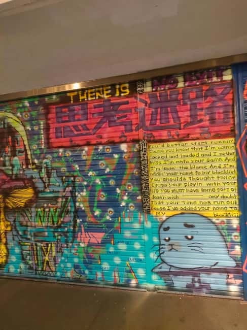 Graffiti in Tokyo Walking Tour: Shibuya and Harajuku - Timing, walking pace, and what to wear