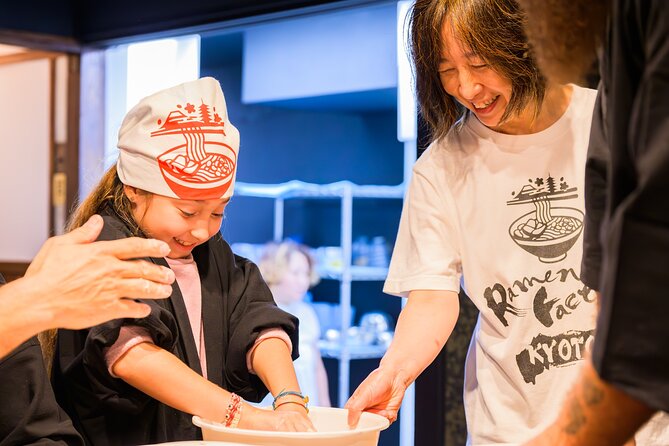 Gyoza Cooking Class in Kyoto: Traditional Japanese Dumplings - The optional samurai armor photos after you eat what you made