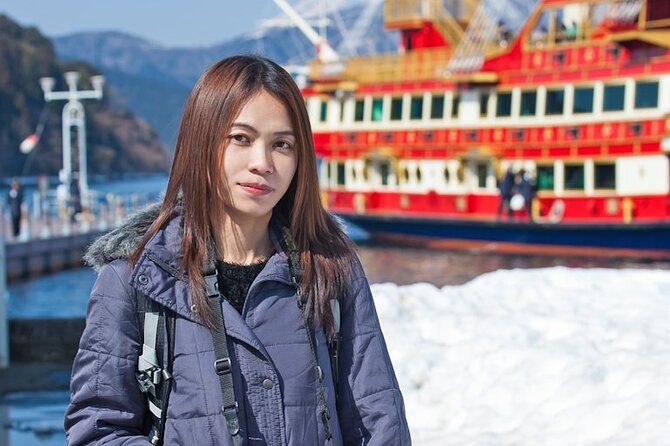 Hakone and Mt Fuji Private Custom Tour with English Guide - Shiraito Falls plus Lake Saiko: reflections and classic scenery