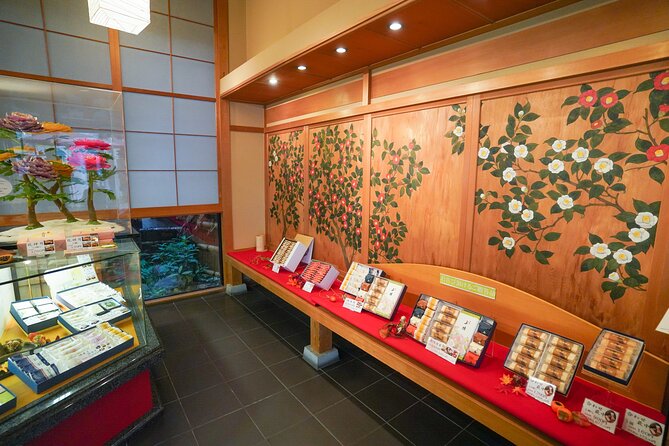 Half-day Himeji Castle Town Bike Tour with Lunch - Why this Himeji Castle bike-and-tea mix is such a smart use of time