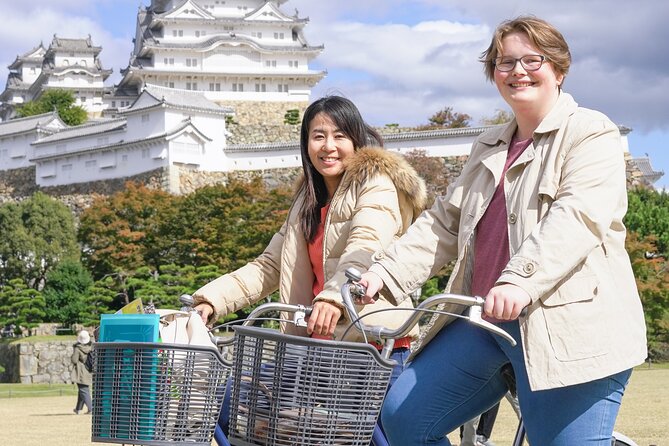 Half-day Himeji Castle Town Bike Tour with Lunch - Inside Shirasagi-jo: what you gain from the guided Himeji Castle time