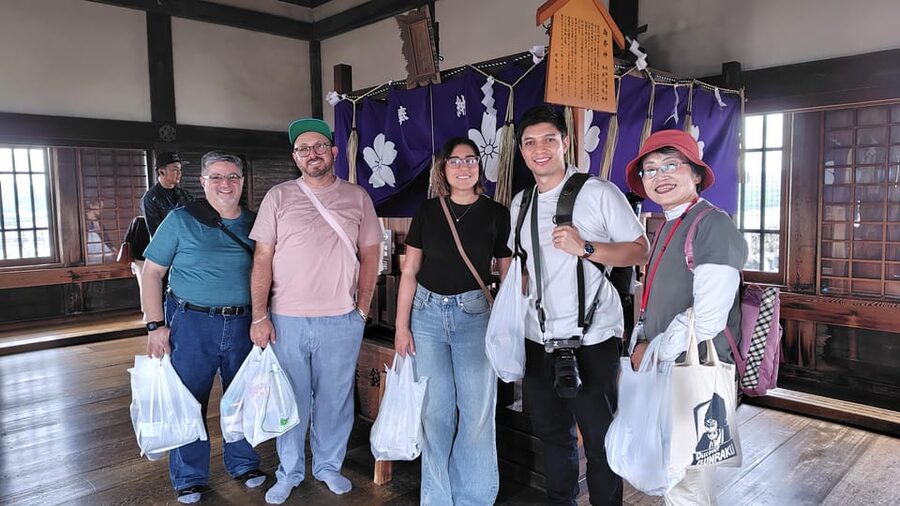 Himeji: Himeji Castle Guided Tour – UNESCO Heritage - Kokoen Garden: serenity after the castle intensity