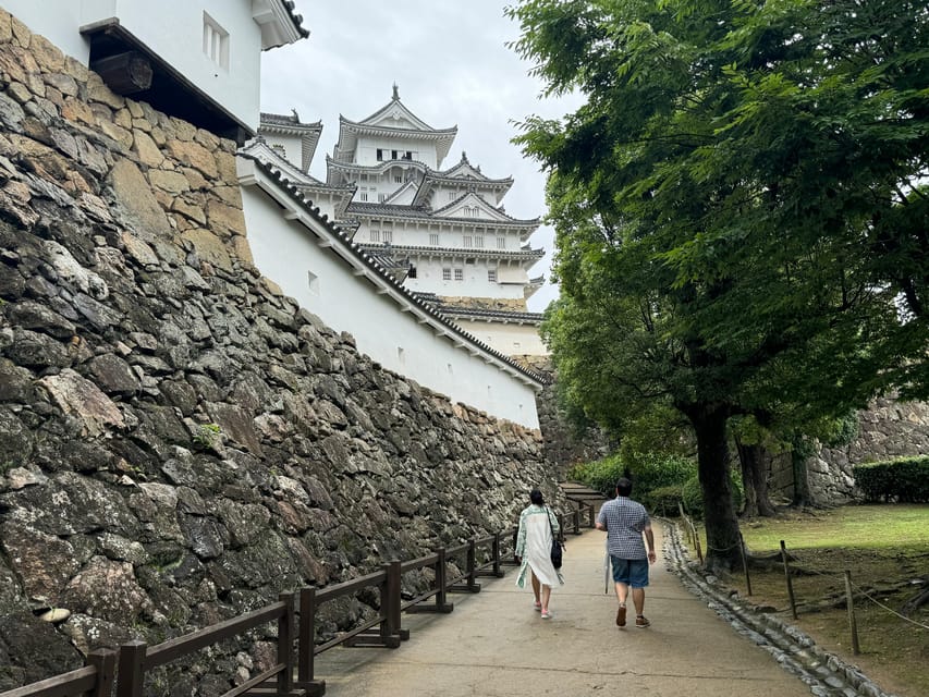 Himeji: Himeji Castle & Kokoen Garden 3.5-Hour Guided Tour - Who should book this castle and garden combo