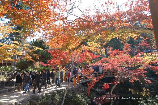 Hiroshima and Miyajima 1 Day Bus Tour - Miyajima’s Itsukushima Shrine torii: the sea view payoff