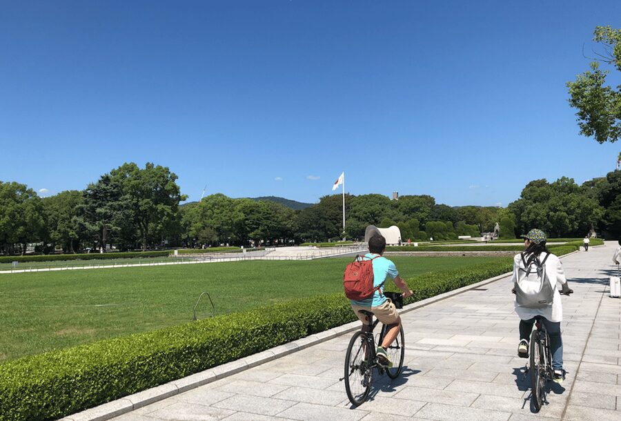 Hiroshima: Best of Hiroshima Guided Bike Tour - Bikes, helmets, and who this tour is best for