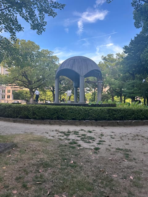 Hiroshima; Hiroshima Peace Memorial Museum and Castle Tour - Hiroshima Peace Memorial Museum: Guided Visit, Less Guessing