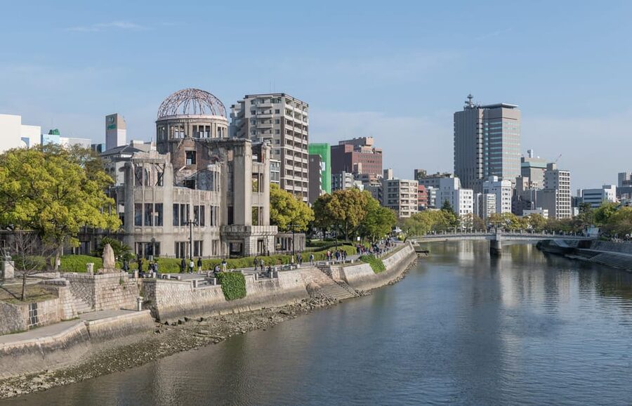 Hiroshima: History and Hidden Gems Tour - Peace Memorial Park to Aioi Bridge to the Dome: why the order matters