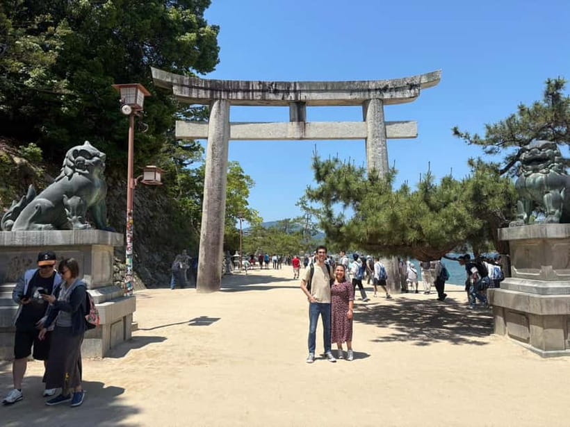 Hiroshima: Miyajima Island Half-Day Tour with Guide - Omotesando shopping street: snacks, souvenirs, and an easy start