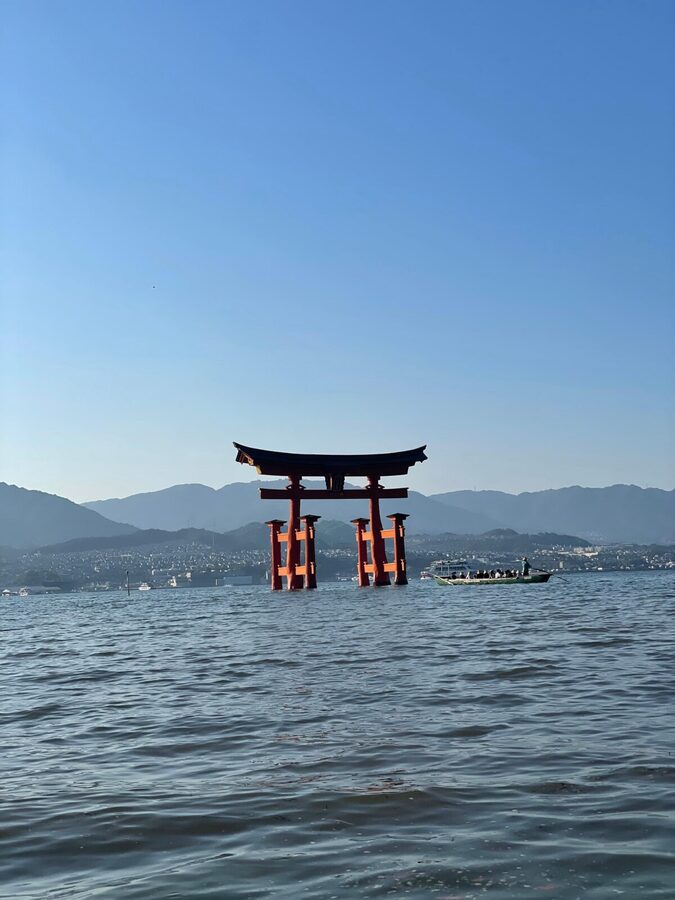 Hiroshima & Miyajima: UNESCO A-Bomb Dome & Itsukushima - Getting around: trains, ferries, trams, and the part you should budget for