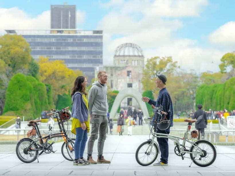 Hiroshima: Peace Cycling Tour with Local Guide - Entering the Peace Park Area, With the Atomic Bomb Dome in View