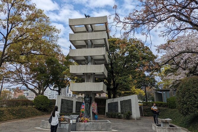 Hiroshima Peace Memorial and Atomic Bomb Dome Private Tour - Stops 3 to 5: cenotaph views, children’s memorial, and the mound of ashes