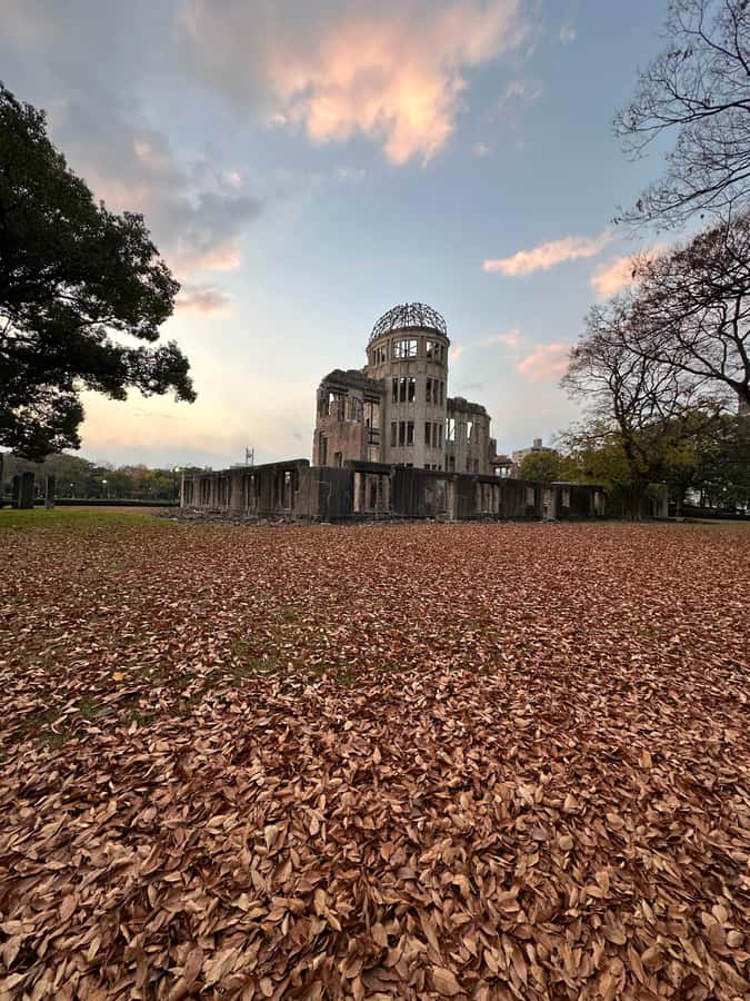 Hiroshima: Private City Highlights Walking Tour - Meeting at 1-2 Nakajimachō and getting oriented fast