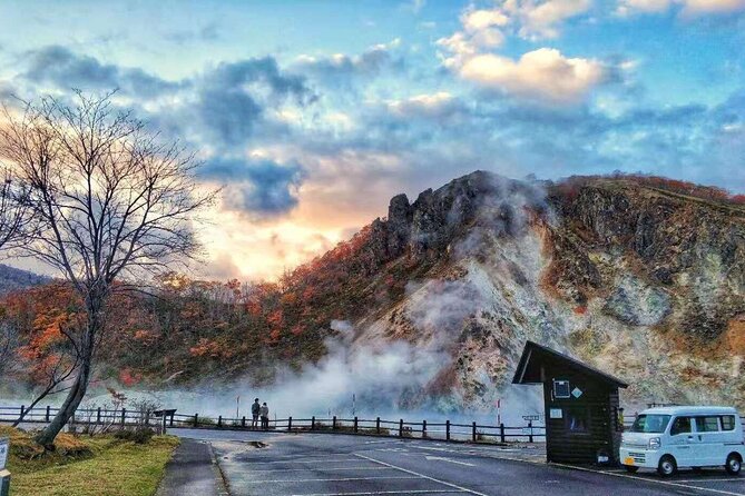 Hokkaido: Lake Toya, Bear Ranch and Sapporo Otaru Full Day Tour - Timing, bus comfort, and winter reality on a 10-hour loop