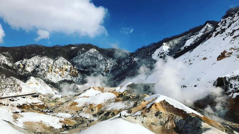 Hokkaido Seasonal: Lake Toya & Noboribetsu Jigokudani Valley - Optional Snowmobile on Lake Toya, Thrill Worth Planning For