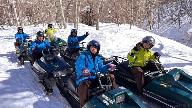 Hokkaido Seasonal: Lake Toya & Noboribetsu Jigokudani Valley - Lake Toya Observation Deck, Where Snow Meets Mount Yotei