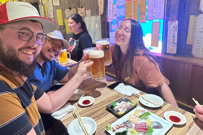 In Fukuoka! Guide to an izakaya only 100% locals know/Bar Hopping - How the guide turns a tricky night into an easy one