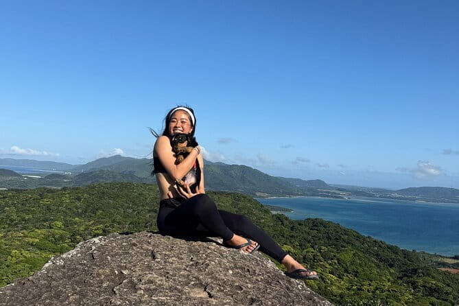 Ishigaki Island Private Tour by English Native Speaker - Stop 2: Oganzaki Lighthouse, quick panoramic payoff