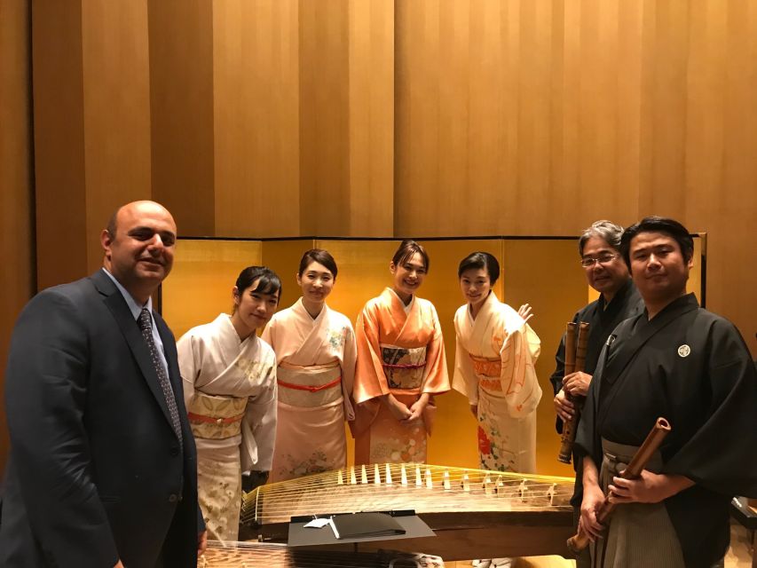 Japanese Traditional Music Show in Tokyo - Photos, videos, and how the musician meet-and-photo moment works