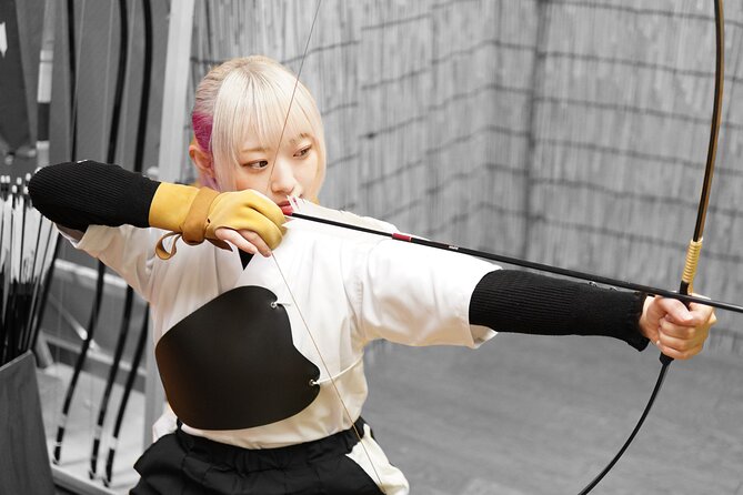 Japanesel Archery Experience HIROSHIMA CASTLE SHARAKU - Dressing for Kyudo, Including Dogi and Hakama (and Possible Armor)