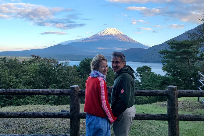 Johnny's Exclusive: Mt. Fuji Adventure from Kawaguchiko - Aokigahara forest lava caves: Dragon Cave plus optional ice cave entries