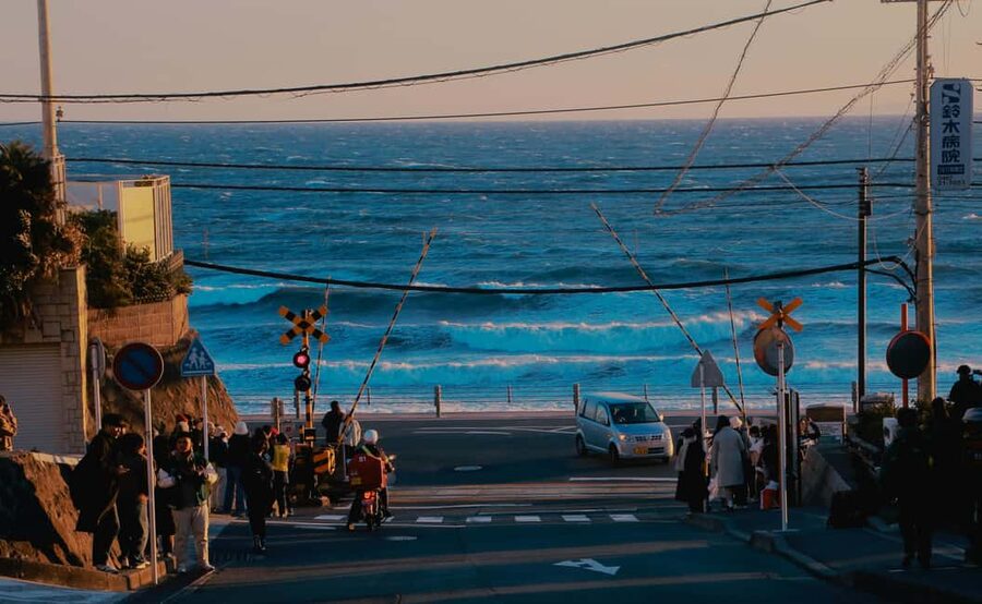 Kamakura: A Journey Through Medieval Japan - Price and value: what $35 buys you, and what you must budget extra