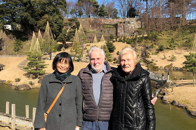 Kanazawa 6hr Private Tour with Government Licensed Guide - Kenrokuen Garden: your guided entry into Kanazawa’s top park