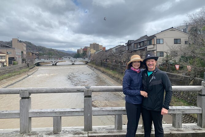 Kanazawa Half Day E-bike Tour - Nagamachi Bukeyashiki ruins: samurai lanes, earthen walls, and canals