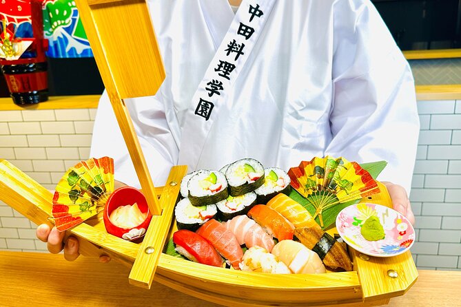 Kanazawa: Sushi & Japanese Cooking Class at a Historic School - Eat What You Make: Plum Wine or Sake and a Proper Tasting Moment