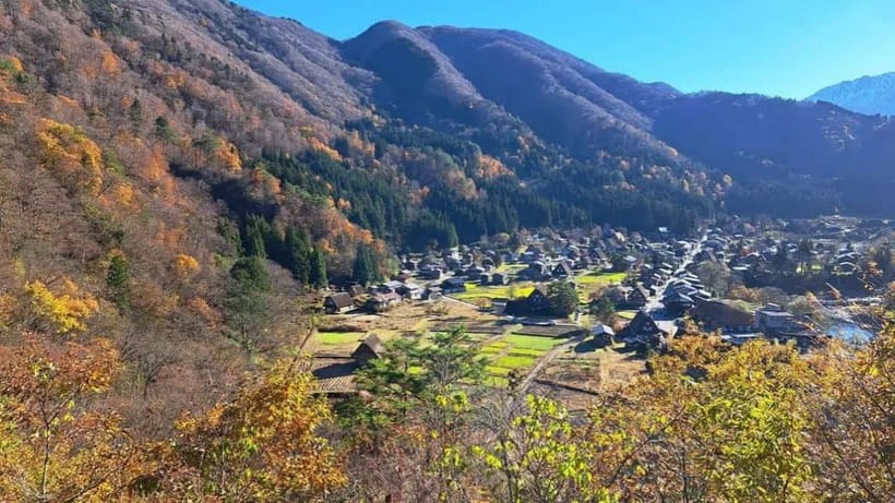 Kanazawa/Takayama: Shirakawago & Takayama Private Day Tour - Budgeting: What You Pay for Versus What You Bring On Site