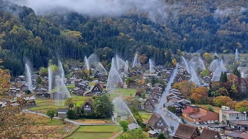 Kanazawa/Takayama: Shirakawago & Takayama Private Day Tour - Takayama Food, Beer, Street Snacks, and a Whiskey-Tasting Window