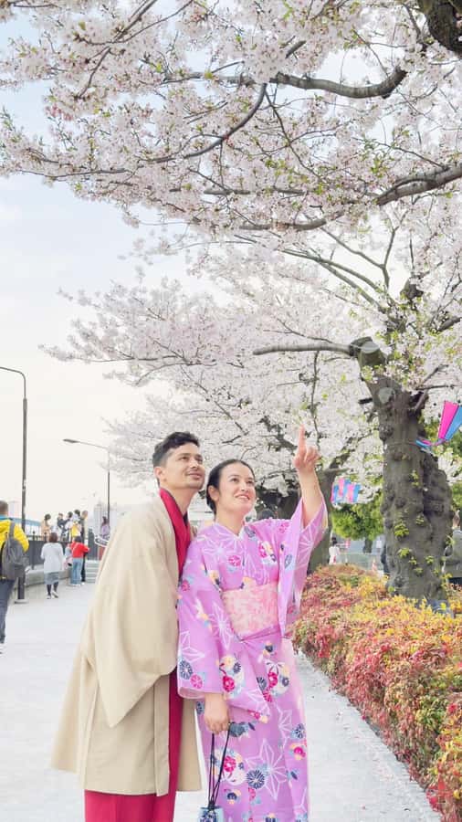 Kanazawa:Traditional Experience -kimono rent at wargo - Why Rent a Kimono in Kanazawa, Right by Kenrokuen Garden