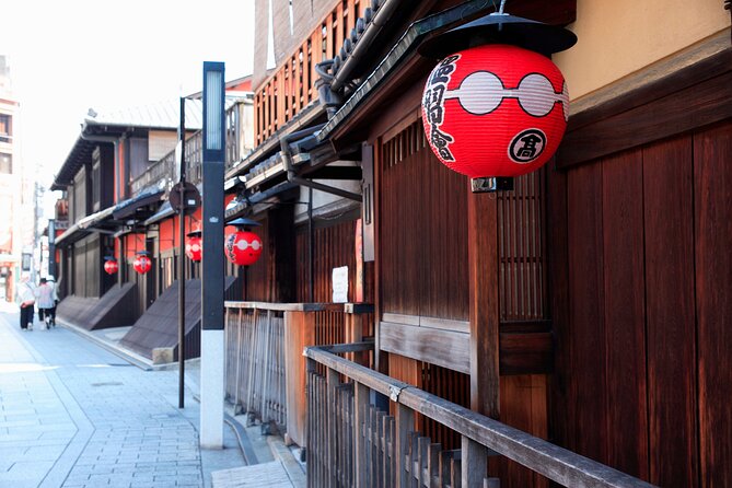 Kiyomizu Temple and Backstreets of Gion, Half Day Group Tour - Why this Kiyomizu-dera to Gion half-day tour makes sense