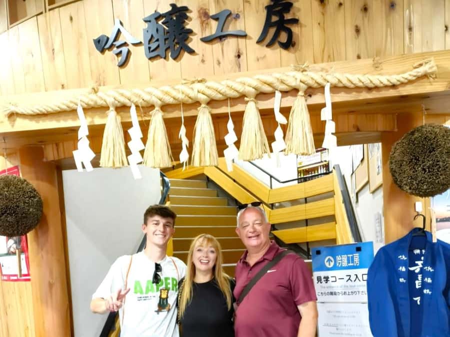 Kobe: 3-Hour Sake Breweries Tour with Special Tasting - Logistics that help you enjoy the 3-hour format