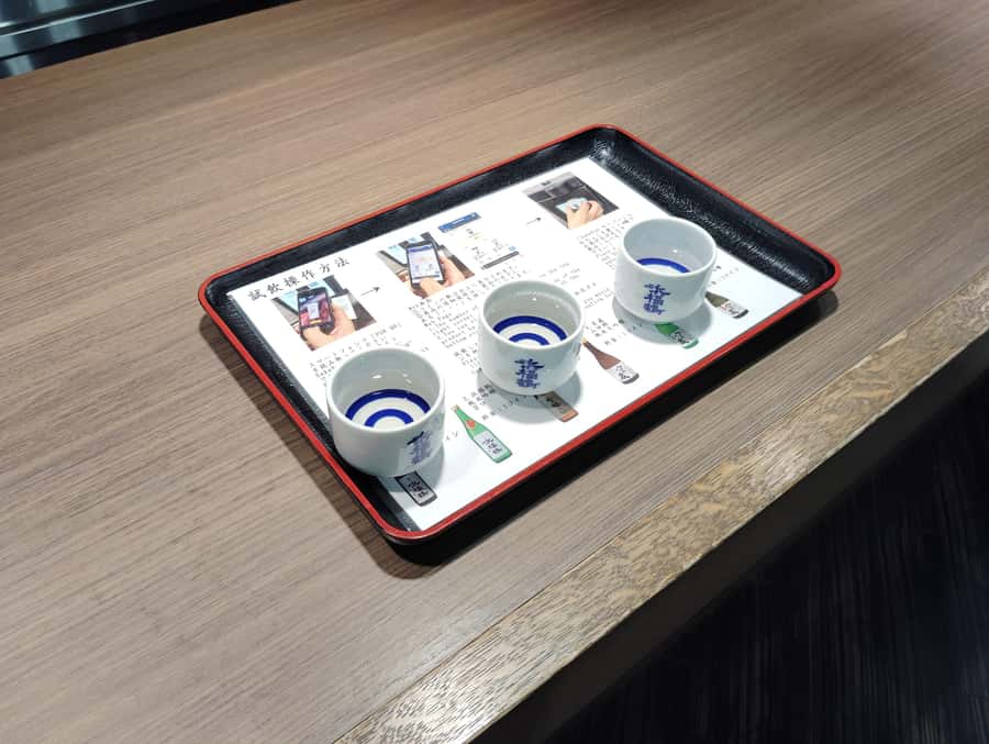 Kobe: 3-Hour Sake Breweries Tour with Special Tasting - Stop 1: Traditional brewing rooms with modern control