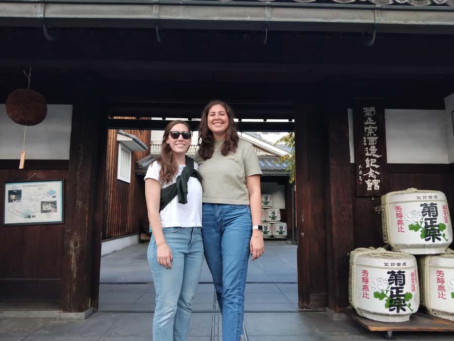 Kobe: 3-Hour Sake Breweries Tour with Special Tasting - Meeting at Hanshin Uozaki Station, then walking your way through the craft