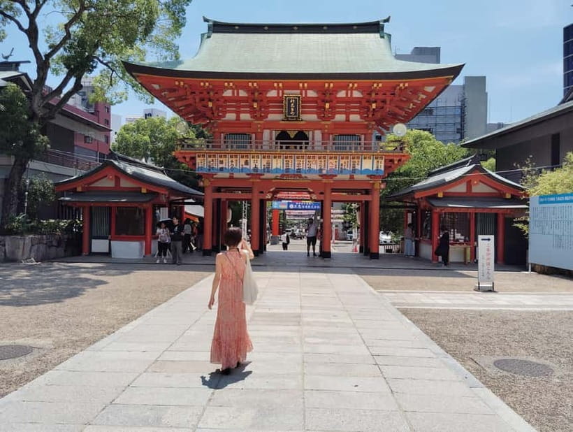 Kobe: Kobe City Highlights Guided Tour - Shrine, Port, Tower - Should you book the Kobe City Highlights guided tour?
