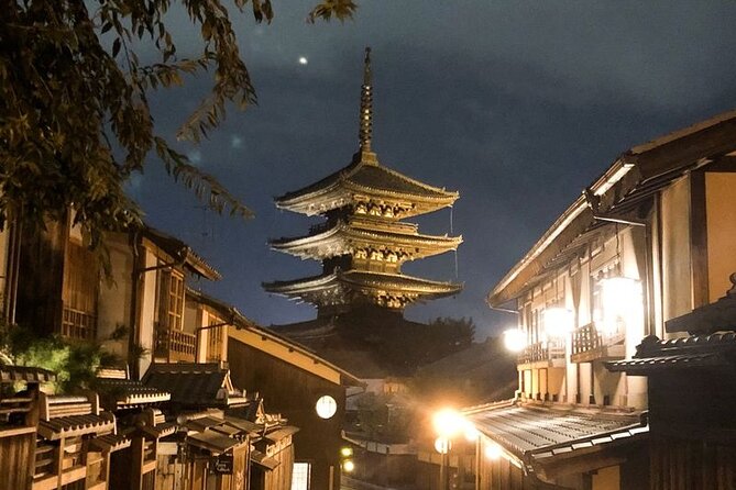 Kyoto 5-Star Geisha Night Walk: Small-Group Authentic Experience - Hanamikoji Street and Gion Alleys: Learning to See the Neighborhood