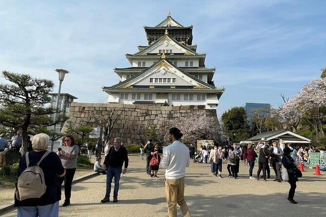 Kyoto and Nara UNESCO Highlights Full-day Tour From Osaka - Gion and Hanamikoji Street walking: the Kyoto flavor before you head to Nara