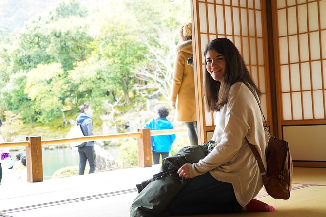 Kyoto Arashiyama Bamboo forest & Garden Half-Day Walking Tour - Hokyoin Garden stop: a quiet taste of Kyoto atmosphere