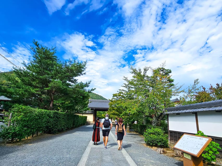 Kyoto: Arashiyama Bamboo, Togetsukyo bridge, Sanso, and more - How the Guide Shapes Your Day (and Why It Matters)