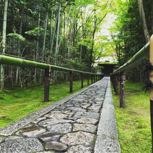 Kyoto: City Secrets eBike Tour - Kyoto’s oldest geisha district: pacing and presence matter