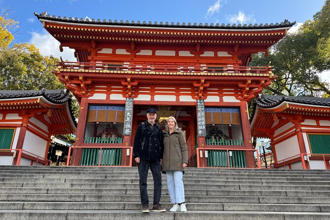 Kyoto Early Bird English Tour: Fushimi Inari & Gion(Private opt) - Gion on Foot: Finishing in Kyoto’s Most Famous Geisha District