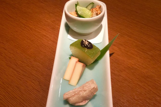 Kyoto Evening Gion Food Tour Including Kaiseki Dinner - Dietary needs, comfort level, and what small-group really changes