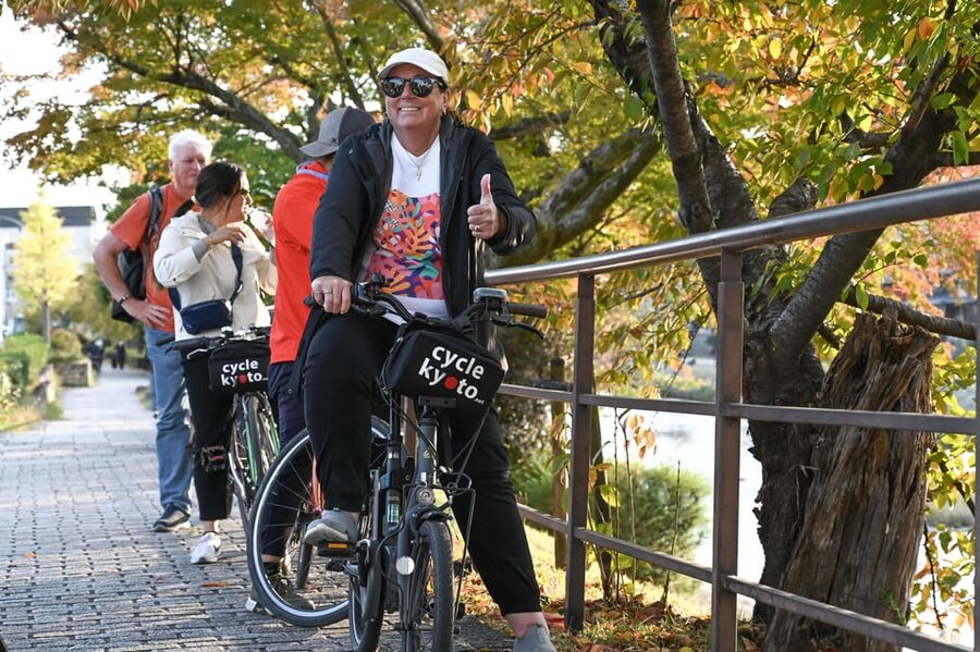 Kyoto: Full Day Bike Tour - Lunch near the Imperial Palace: a break that actually changes the day